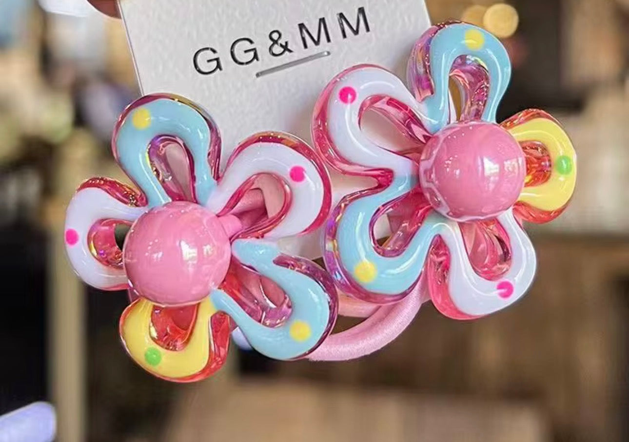 Ponytail holder/ Barrettes